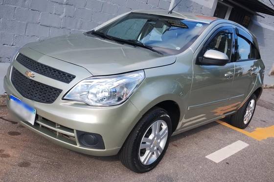 CHEVROLET AGILE 1.4 MPFI LT 8V FLEX 4P MANUAL CHEVROLET AGILE 1.4 MPFI LT 8V FLEX 4P MANUAL